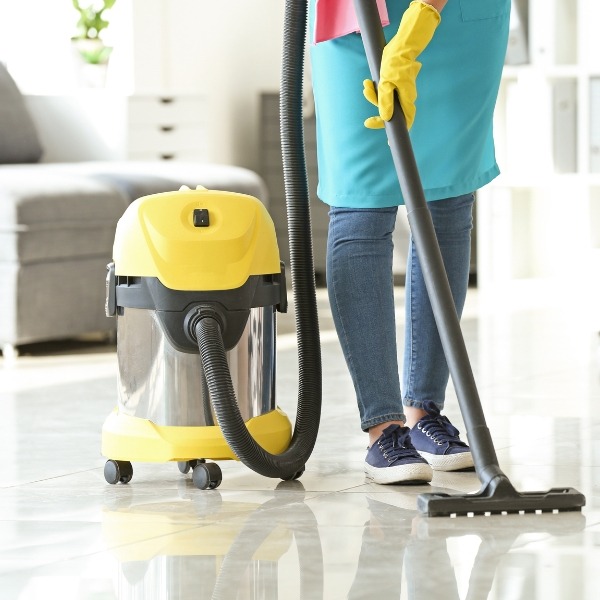 Don't let cleaning steal your peace of mind or precious time. Reclaim your sanctuary with Magic Broom cleaning services in Denver, CO.